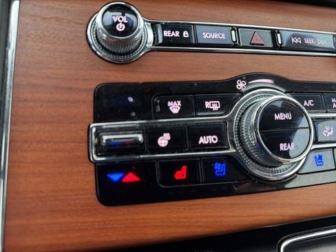 Used 2020 Lincoln Aviator Reserve w/ Equipment Group 201A image 15