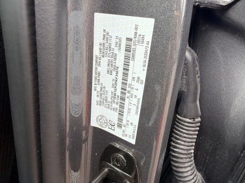Used 2023 Ford F150 Lariat w/ Equipment Group 502A High AWD/4WD image 39