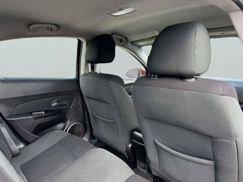 Used 2011 Chevrolet Cruze LT FWD image 45