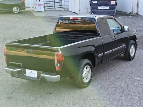 Used 2004 Chevrolet Colorado 2WD Extended Cab w/ Comfort Convenience Package image 11