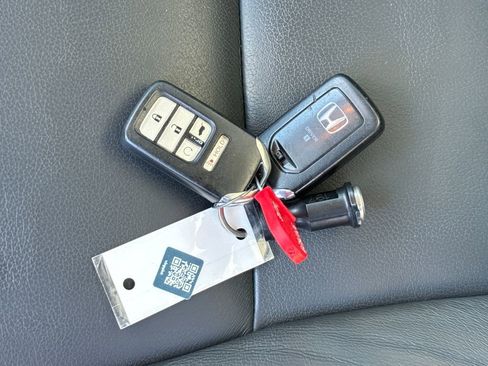 Used 2021 Honda Pilot EX-L image 29