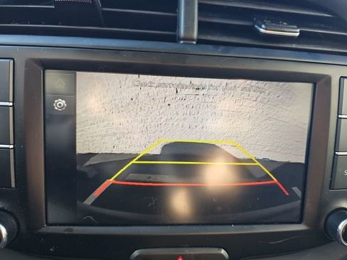 Used 2023 Kia Soul LX image 13