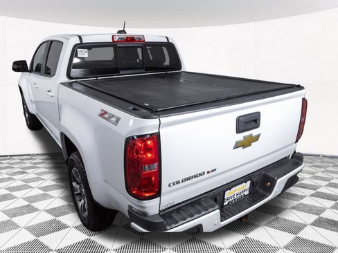 Used 2019 Chevrolet Colorado Z71 AWD/4WD image 17