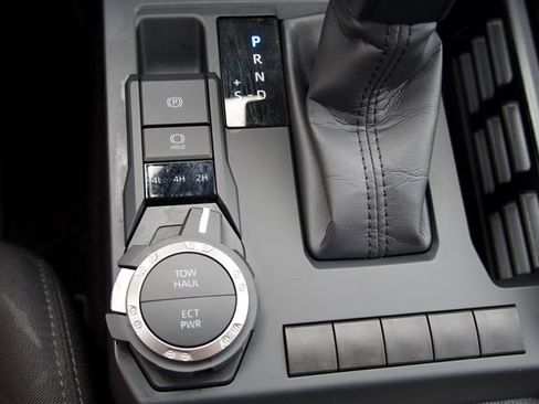 Used 2026 Toyota Tacoma SR5 AWD/4WD image 35