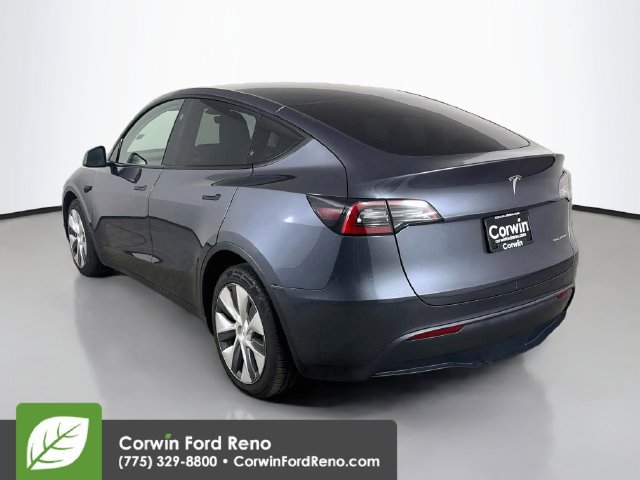 Used 2023 Tesla Model Y AWD image 5