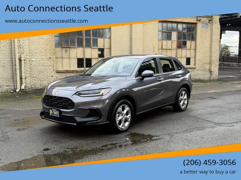 Used 2023 Honda HR-V LX image 1