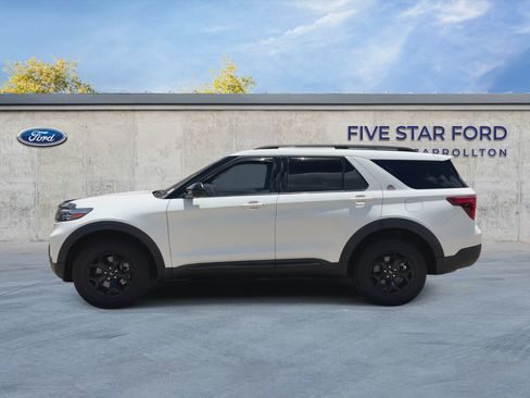 Certified 2022 Ford Explorer Timberline w/ Timberline Technology Package AWD/4WD image 5
