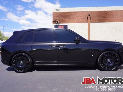 Used 2020 Rolls-Royce Cullinan image 10