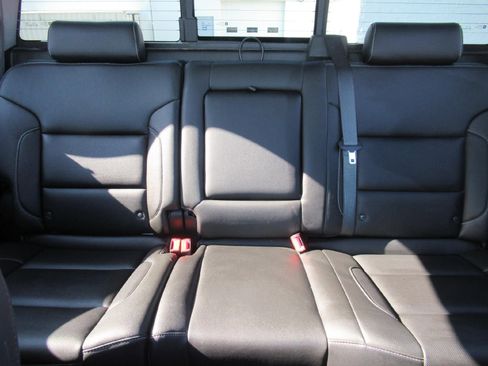 Used 2018 Chevrolet Silverado 1500 LTZ Z71 w/ Centennial Edition image 12