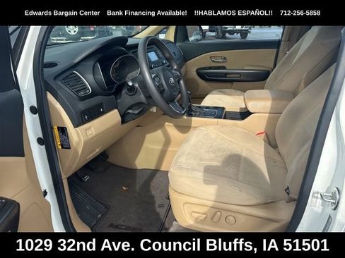 Used 2015 Kia Sedona LX FWD image 18