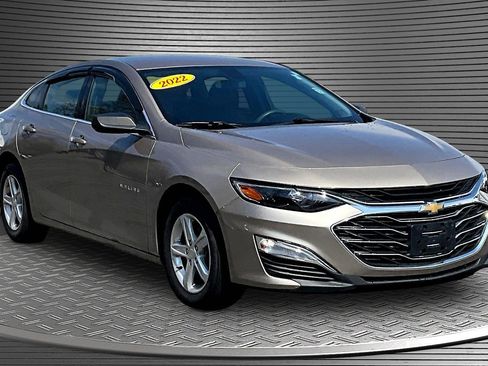 Used 2022 Chevrolet Malibu LS image 1