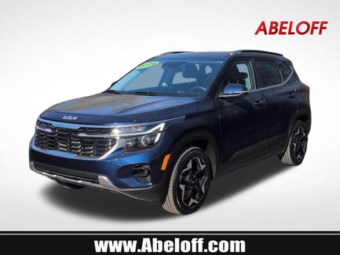 Certified 2024 Kia Seltos EX image 1