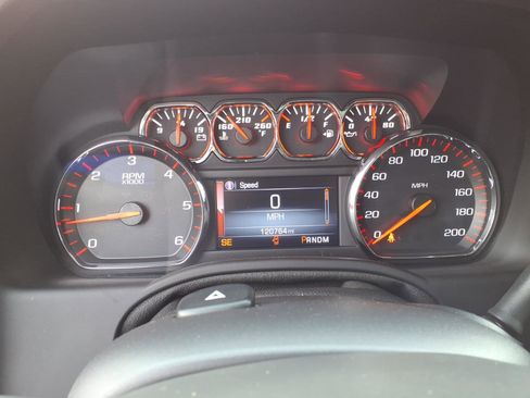 Used 2016 GMC Yukon XL SLT image 24