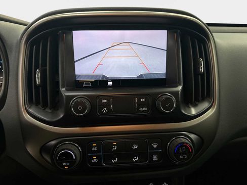 Used 2022 Chevrolet Colorado Z71 w/ Trail Boss Package AWD/4WD image 21