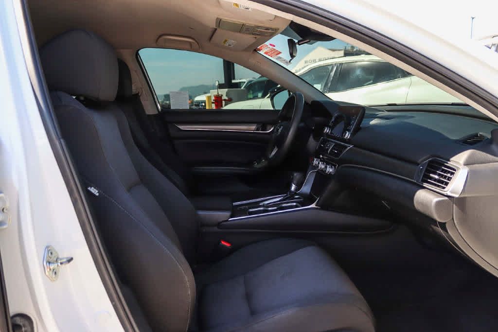 Used 2018 Honda Accord LX image 16