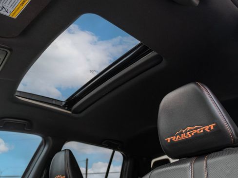 Used 2025 Honda Ridgeline TrailSport image 24