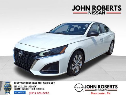 Certified 2025 Nissan Altima 2.5 S image 1