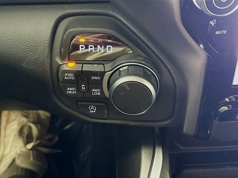 New 2026 RAM 1500 Big Horn AWD/4WD image 17