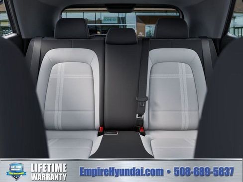 New 2026 Hyundai Venue SEL FWD image 12