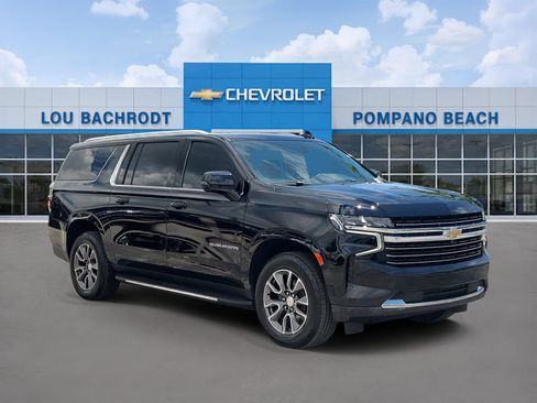 Used 2023 Chevrolet Suburban LT w/ Luxury Package RWD image 1