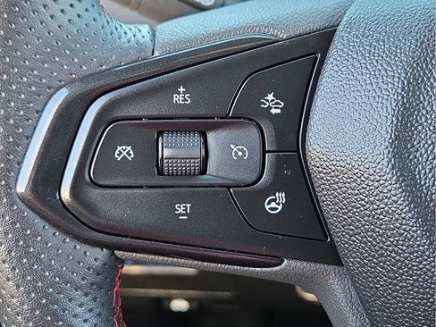 Used 2023 Chevrolet TrailBlazer RS w/ Convenience Package image 19