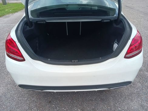 Used 2015 Mercedes-Benz C 300 4MATIC Sedan image 21