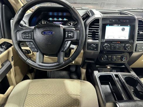 Used 2016 Ford F150 XLT w/ Equipment Group 302A Luxury RWD image 34
