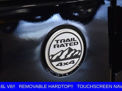 Used 2023 Jeep Wrangler Unlimited Sahara AWD/4WD image 35