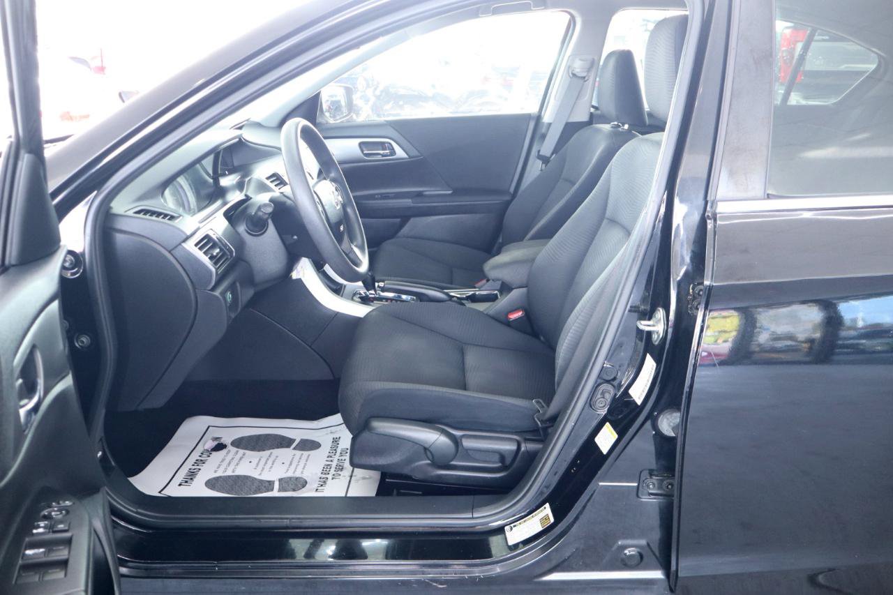 Used 2015 Honda Accord LX image 15