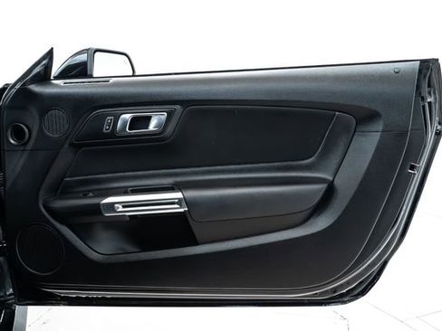 Used 2021 Ford Mustang GT w/ Equipment Group 301A image 21