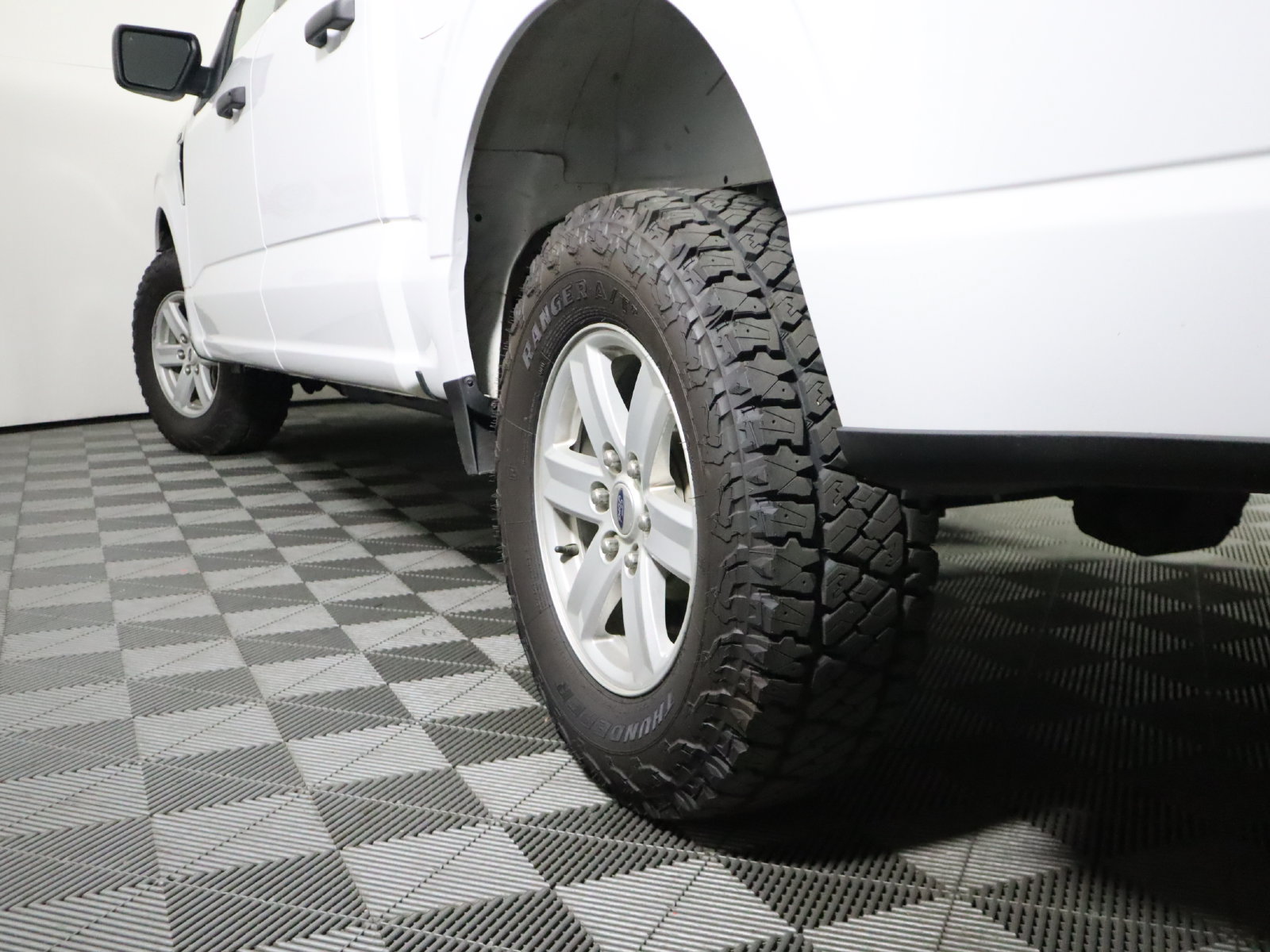 Used 2022 Ford F150 XLT w/ Trailer Tow Package AWD/4WD image 12