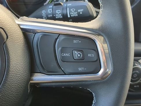 Used 2023 Jeep Wrangler Unlimited Sahara w/ Dual Top Group image 29