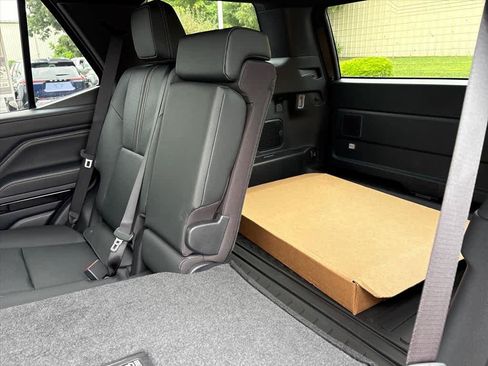 New 2026 Toyota 4Runner Limited AWD/4WD image 8