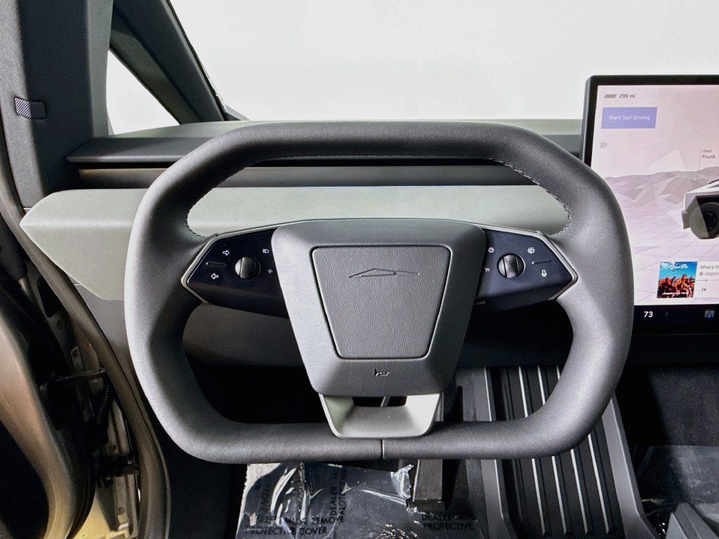 Used 2026 Tesla Cybertruck AWD Crew Cab image 10