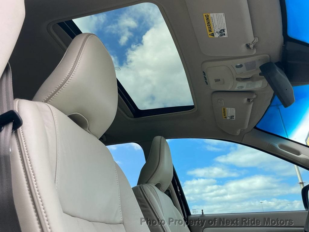 Used 2013 Volvo XC90 3.2 FWD image 23