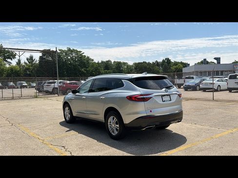 Used 2021 Buick Enclave Essence w/ Trailering Package, 5000 lbs. AWD/4WD image 4