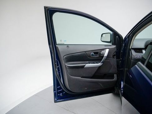 Used 2011 Ford Edge SEL w/ 202A Rapid Spec Order Code image 22