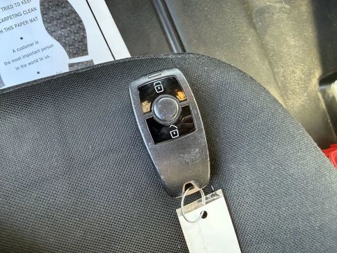 Used 2019 Freightliner Sprinter 170 image 25