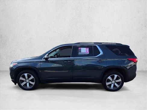 Used 2019 Chevrolet Traverse LT w/ LT Premium Package FWD image 9