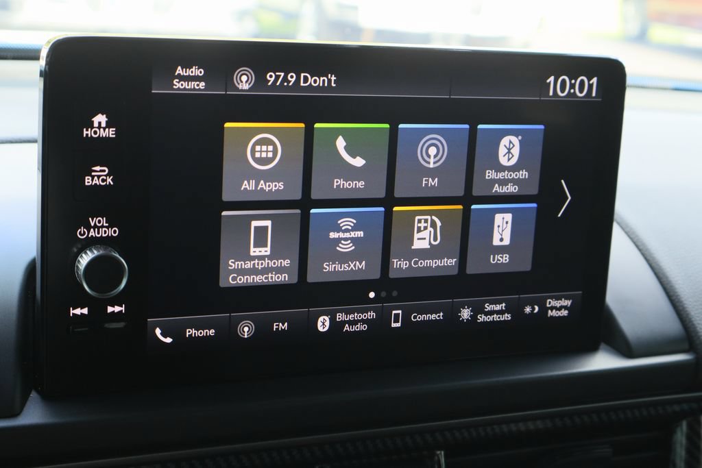 Used 2025 Honda Pilot TrailSport image 15