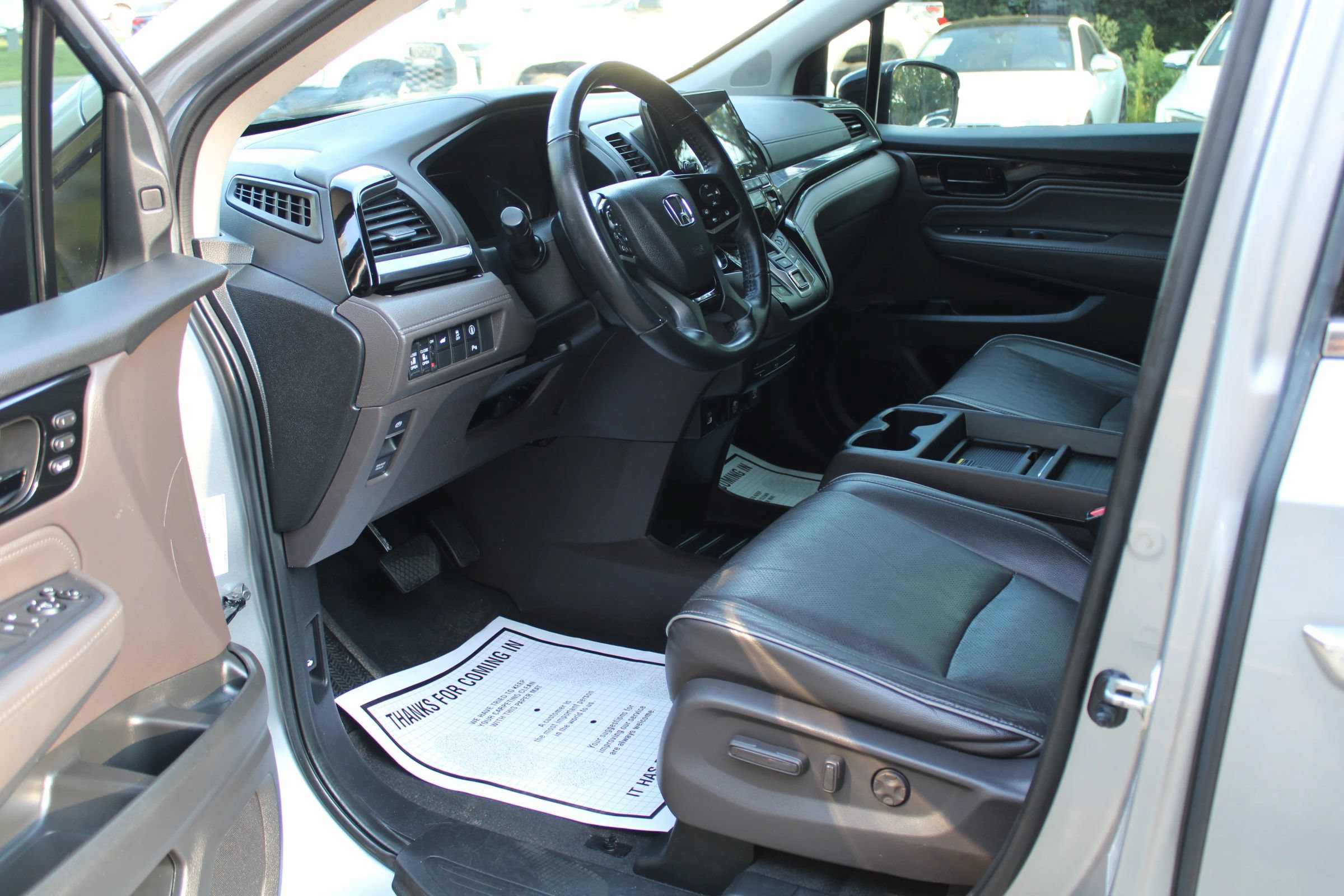 Used 2021 Honda Odyssey Elite image 18