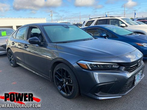 Used 2023 Honda Civic Sport image 1