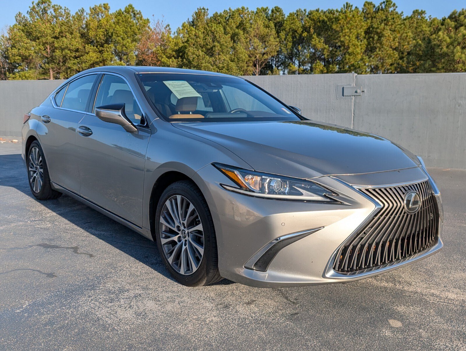 Used 2021 Lexus ES 350 w/ Premium Package FWD image 7
