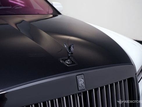 Used 2023 Rolls-Royce Ghost Black Badge w/ Black Badge Ghost Package AWD/4WD image 10