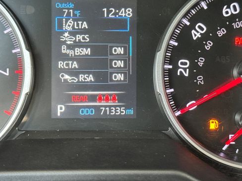 Certified 2022 Toyota RAV4 XLE w/ Convenience Package FWD image 24