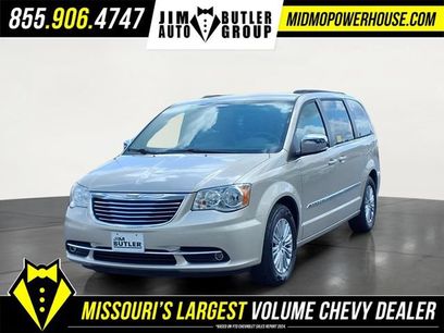 Used 2015 Chrysler Town & Country Touring-L