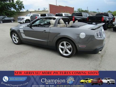 Used 2011 Ford Mustang GT RWD image 10