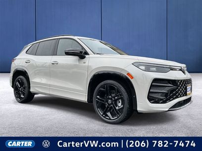 New 2026 Volkswagen Tiguan SE R-Line