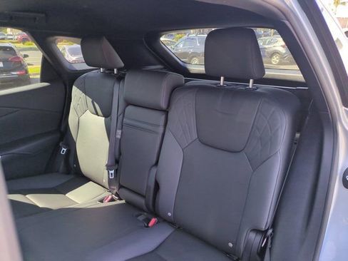 Used 2025 Lexus RX 350 FWD w/ Technology Package image 27
