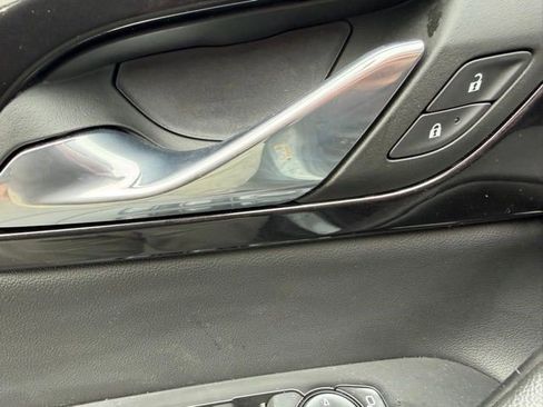 Certified 2025 Chevrolet Blazer RS image 17